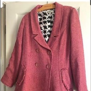 Gorgeous pink tweed CAbi coat size 12